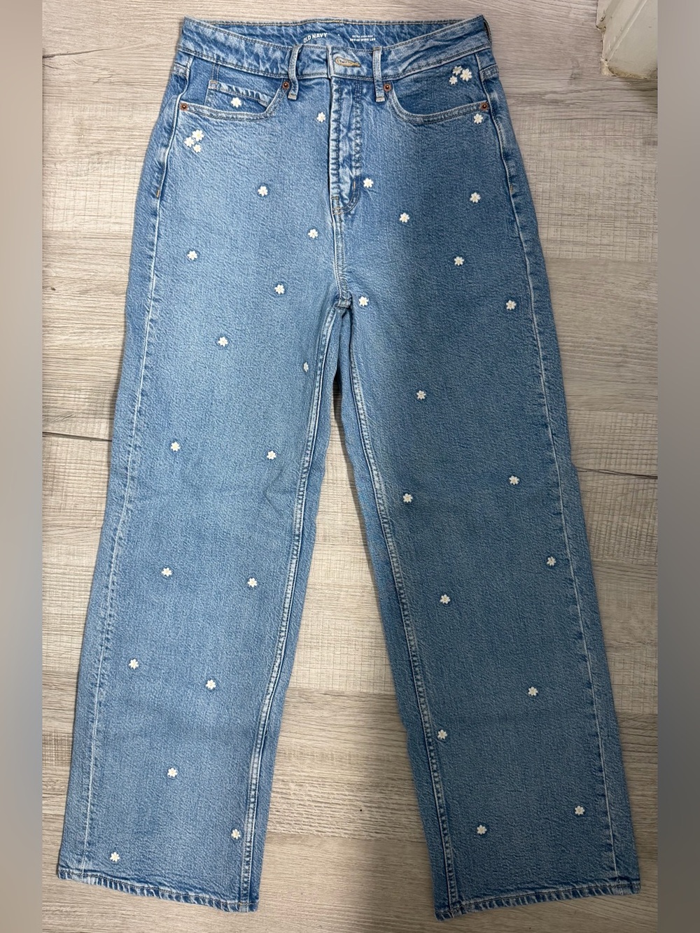 Light Blue Daisy Embroidered Women's Jeans